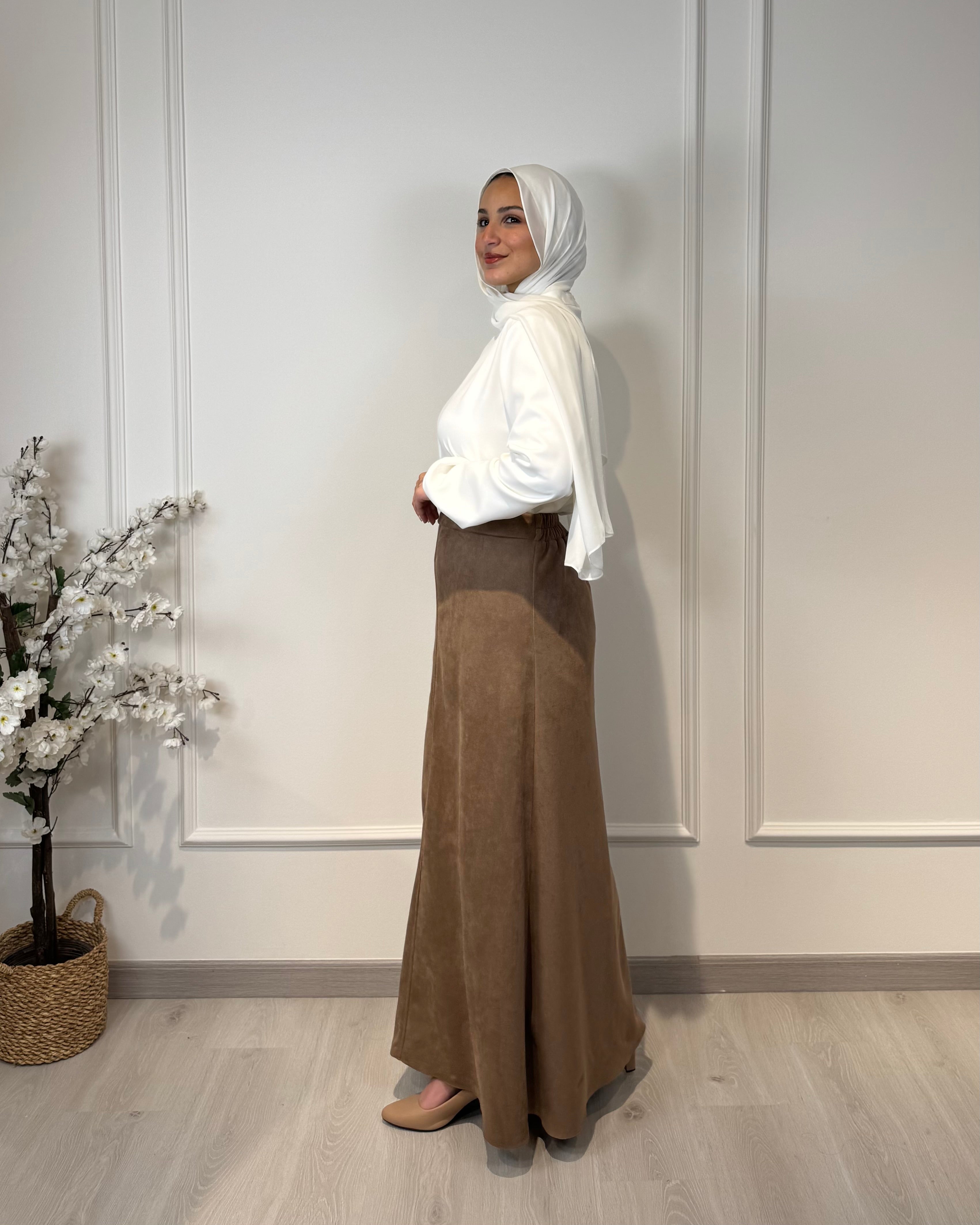 Suede Half Cloche Skirt