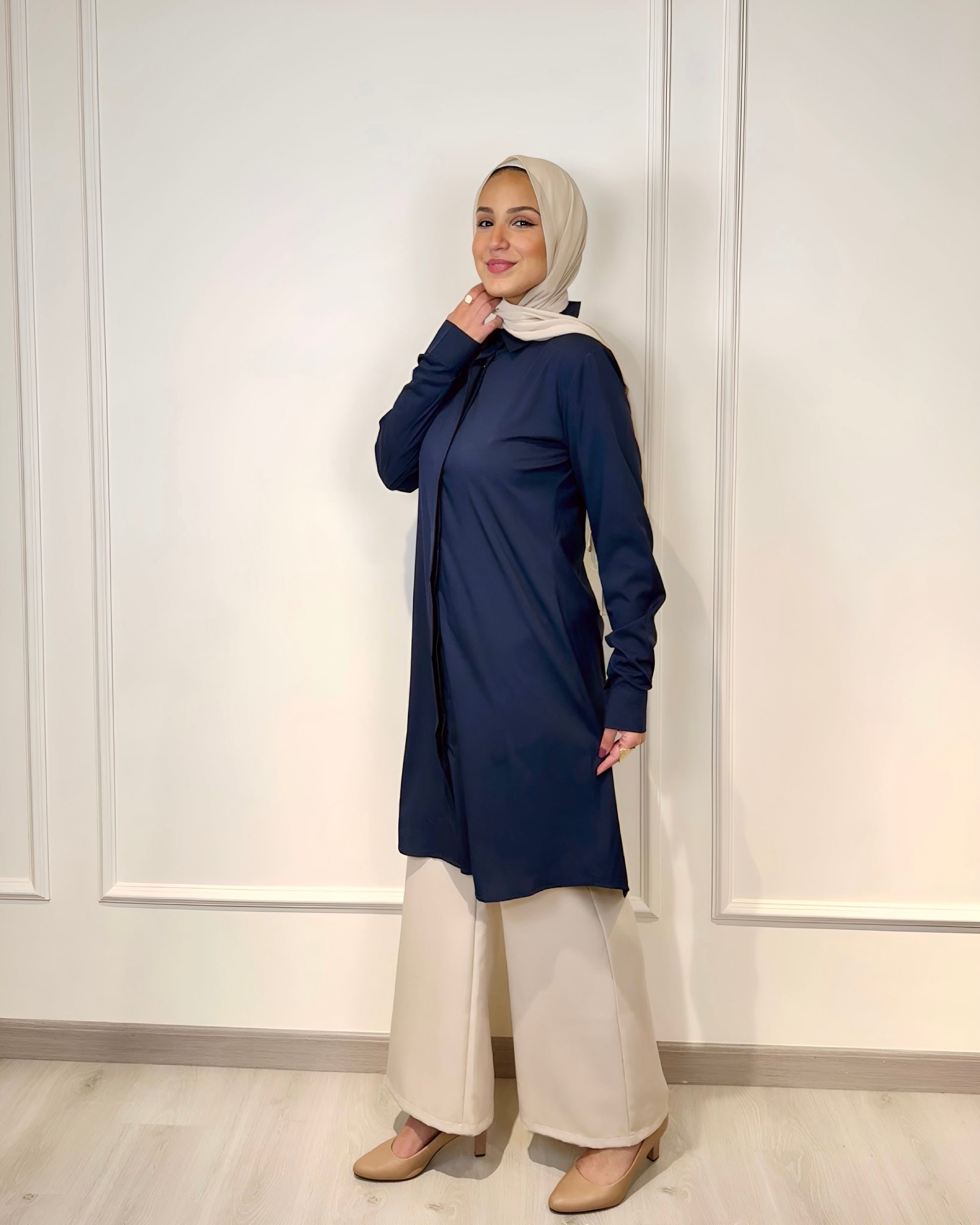 Basic formal long sleeve navy shirt, slim fit, 100 cm length, suitable for formal and semi-formal wear