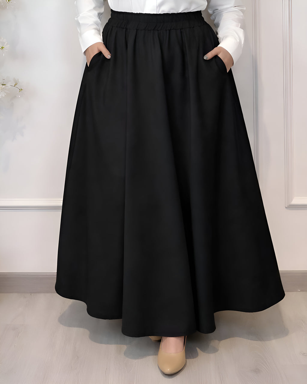 Crepe full cloche maxi skirt in black with a flowing fit, length 110 cm. Plus size 