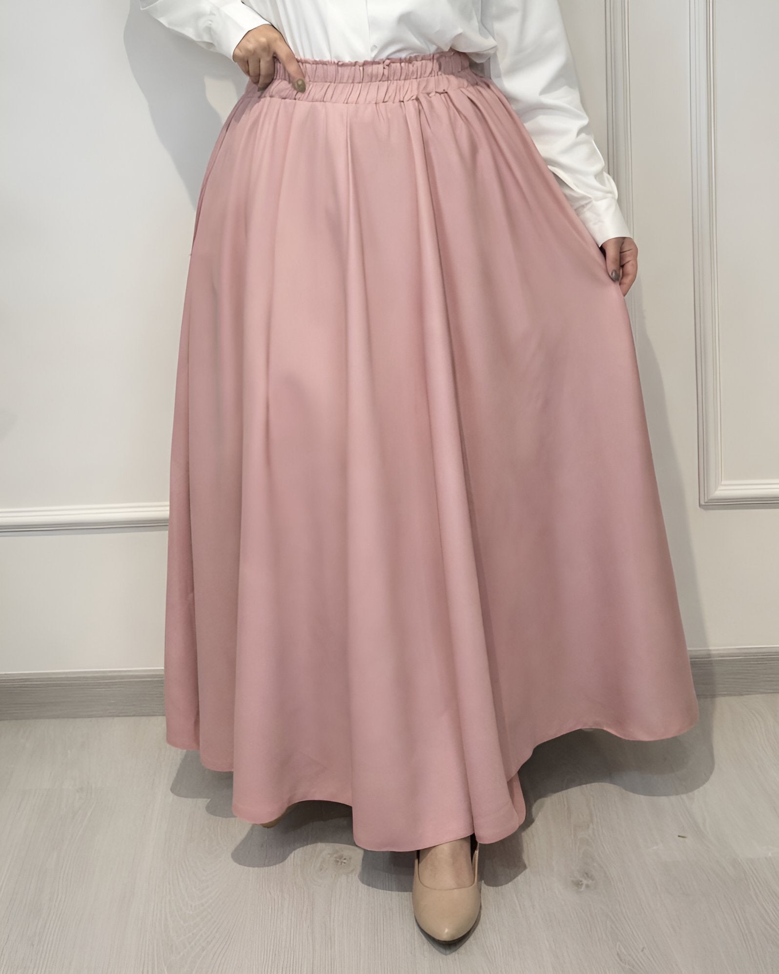Crepe full cloche maxi skirt in cashmere with a flowing fit, length 110 cm. Plus size